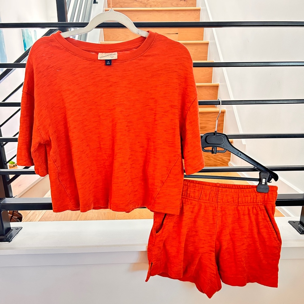 Universal Thread rust orange Knit set